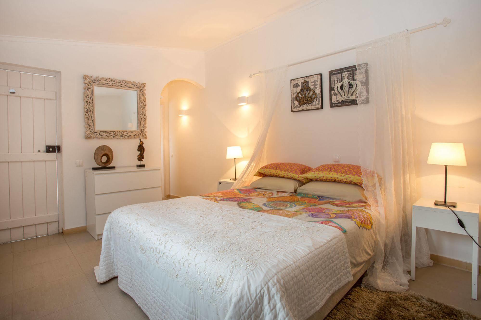 Petunia - Guest House Cascais Exterior photo